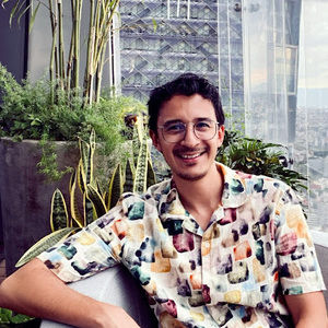 Meet your Posher, Javier